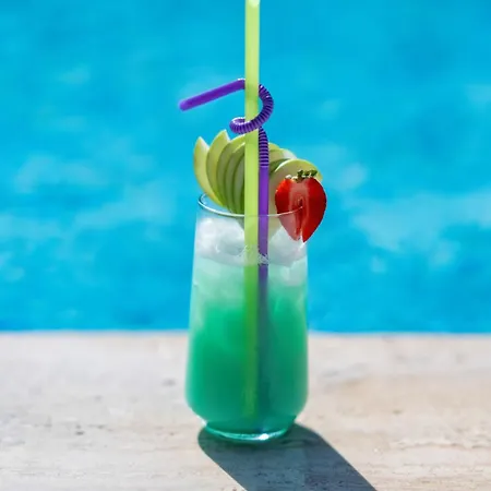 阿拉木图泻湖海滩酒店