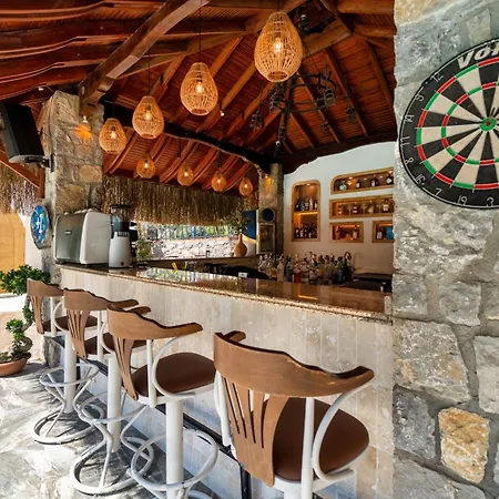 阿拉木图泻湖海滩酒店 厄吕代尼兹