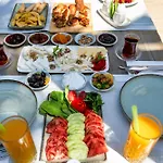 Otel Ata Lagoon 3*