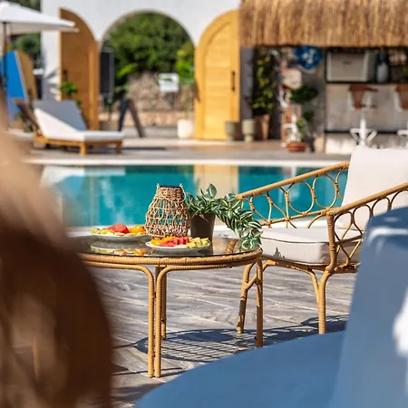 Ata Lagoon Hotell 3*