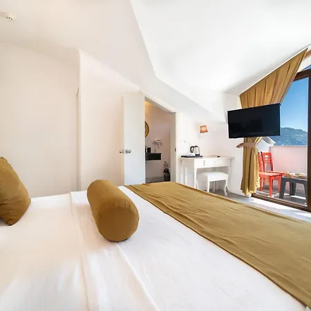 阿拉木图泻湖海滩酒店