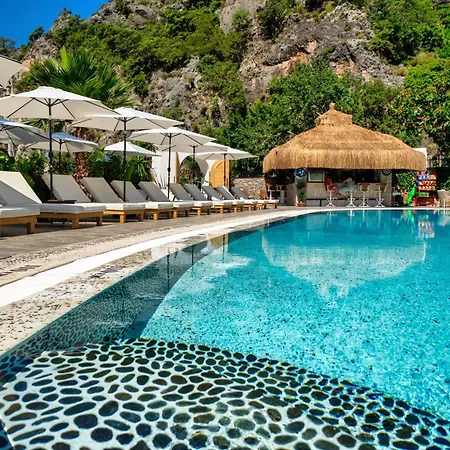 阿拉木图泻湖海滩酒店